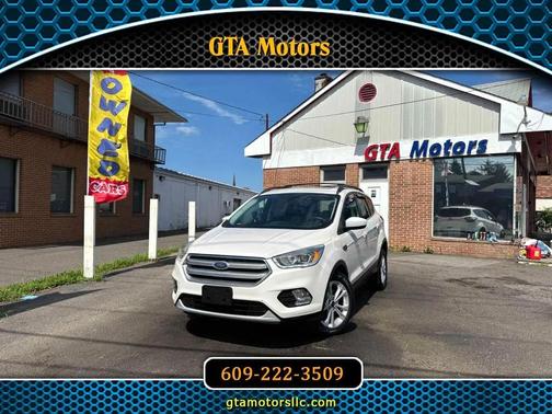 2017 Ford Escape SE