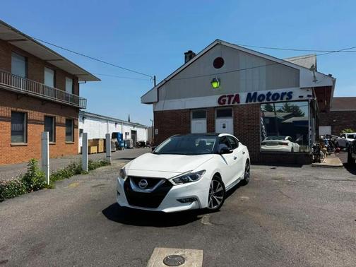 Pearl White 2017 Nissan Maxima 3.5 SL