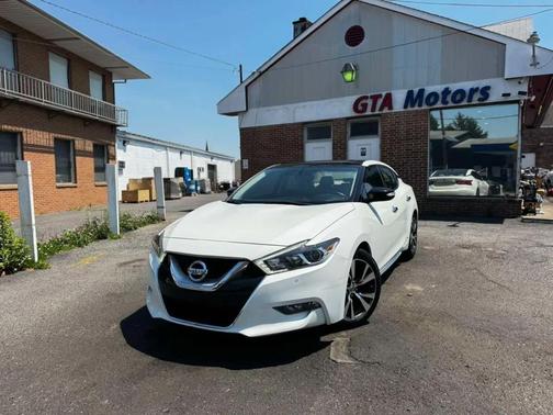 Pearl White 2017 Nissan Maxima 3.5 SL