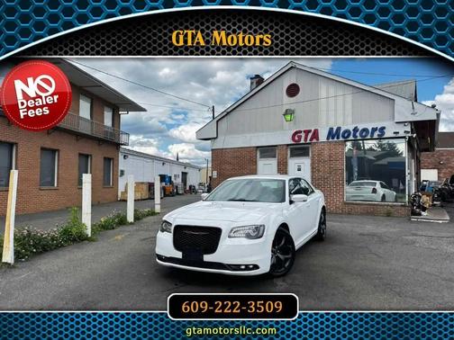Bright White Clearcoat 2021 Chrysler 300 S