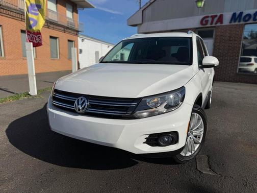 2012 Volkswagen Tiguan SE