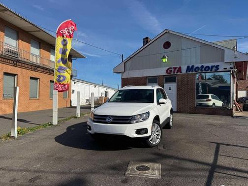 2012 Volkswagen Tiguan SE