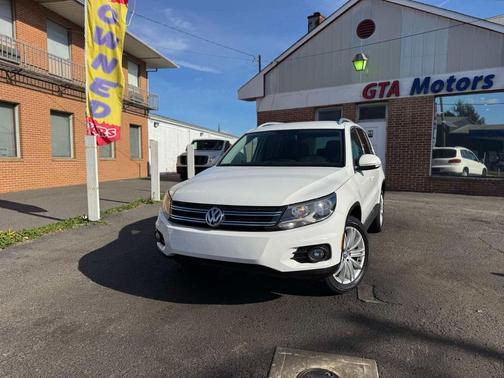 2012 Volkswagen Tiguan SE