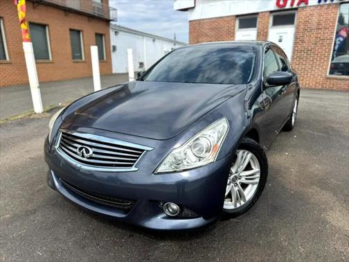 2012 INFINITI G25 Journey