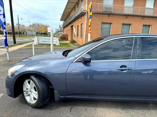 2012 INFINITI G25 Journey