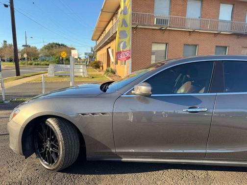 2018 Maserati Ghibli Base