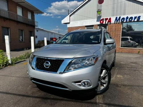Brilliant Silver 2013 Nissan Pathfinder Platinum