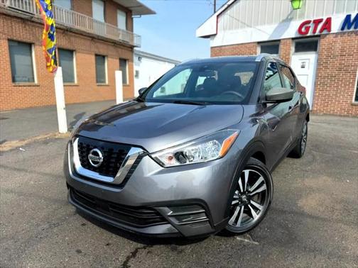 2020 Nissan Kicks SV