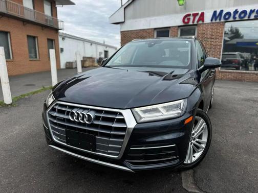 Blue 2018 Audi Q5 2.0T Tech Premium