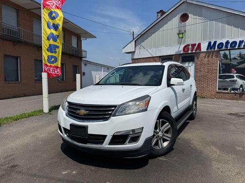 2017 Chevrolet Traverse 2LT