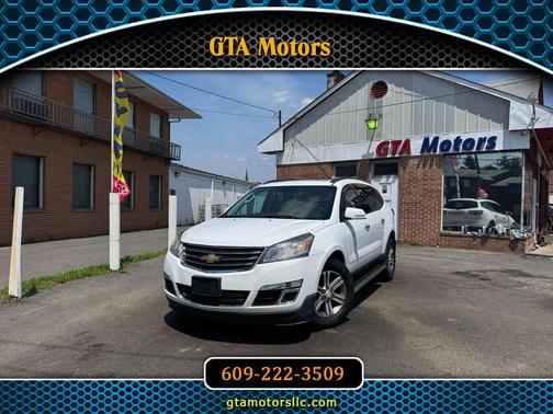 2017 Chevrolet Traverse 2LT