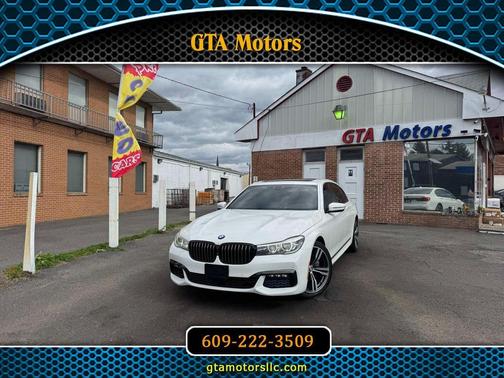 2017 BMW 740 740i Sedan