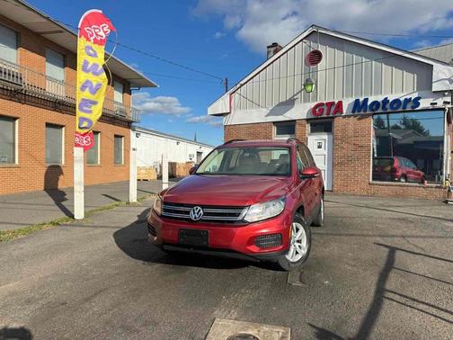 2016 Volkswagen Tiguan S