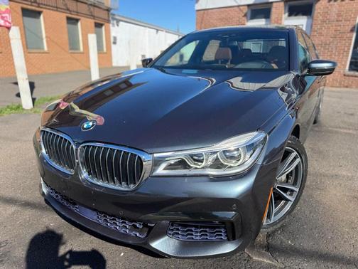 2016 BMW 750 i xDrive