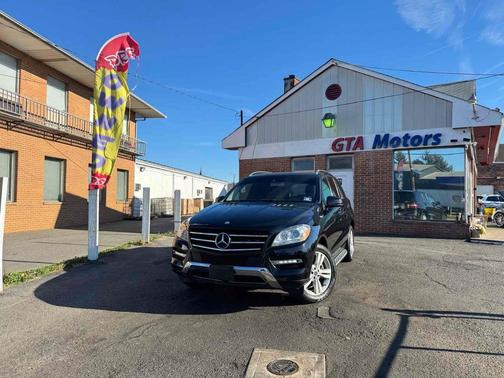 2015 Mercedes-Benz M-Class 4MATIC