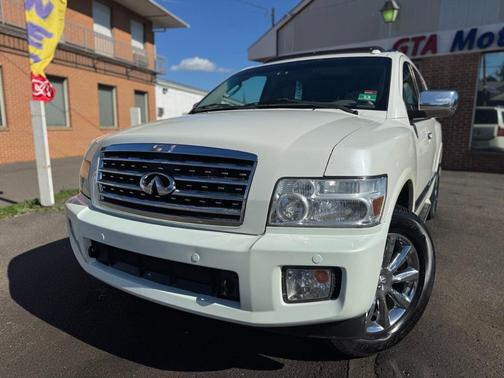 2010 INFINITI QX56 Base