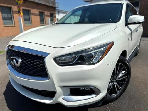 2016 INFINITI QX60 Base