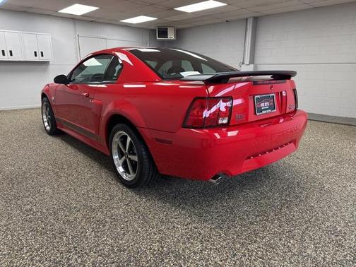 2004 Ford Mustang Mach I