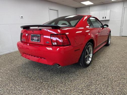 2004 Ford Mustang Mach I