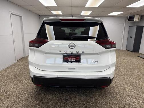 2024 Nissan Rogue S