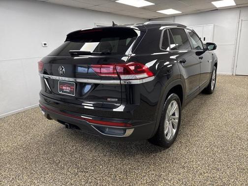 2020 Volkswagen Atlas Cross Sport 3.6L V6 SE w/Technology