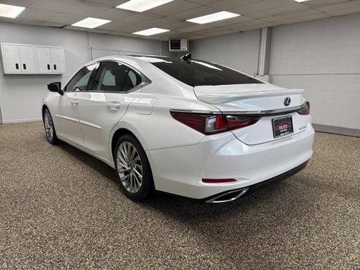 2021 Lexus ES 350 Luxury