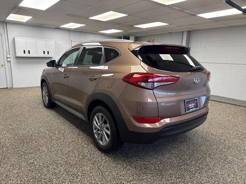 2017 Hyundai TUCSON SE Plus