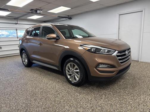 2017 Hyundai TUCSON SE Plus
