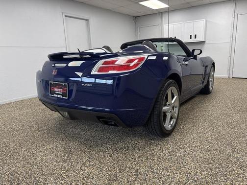 2009 Saturn Sky Red Line