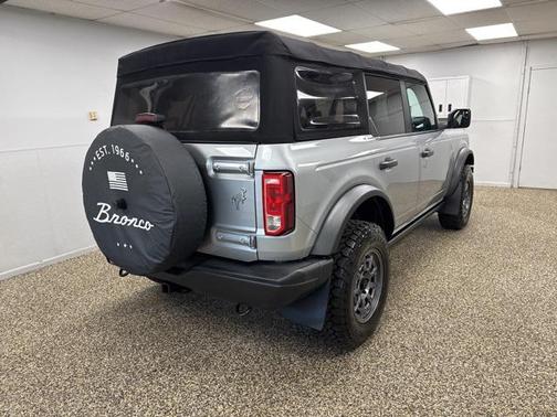 2021 Ford Bronco Black Diamond