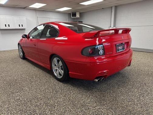 2005 Pontiac GTO Base