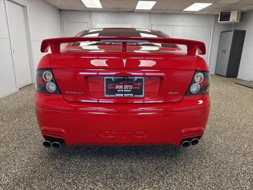 2005 Pontiac GTO Base