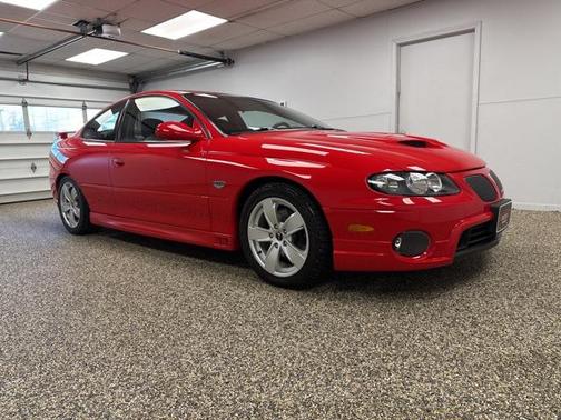 2005 Pontiac GTO Base