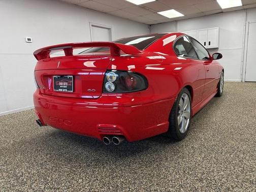 2005 Pontiac GTO Base