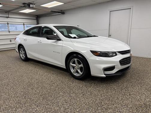 2017 Chevrolet Malibu 1LS