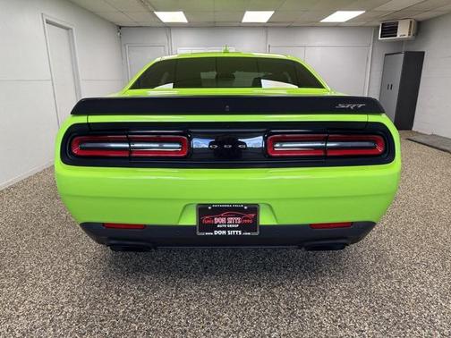 2015 Dodge Challenger SRT Hellcat