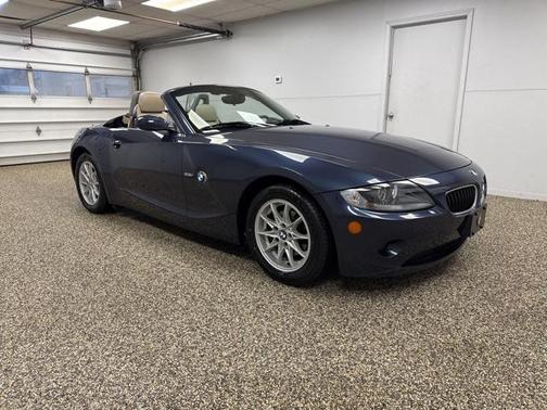 2005 BMW Z4 2.5i Roadster
