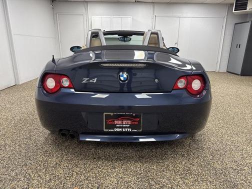 2005 BMW Z4 2.5i Roadster