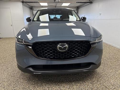 2022 Mazda CX-5 Carbon Edition