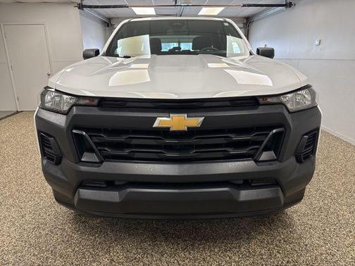Summit White 2023 Chevrolet Colorado WT