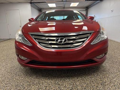 2012 Hyundai SONATA SE