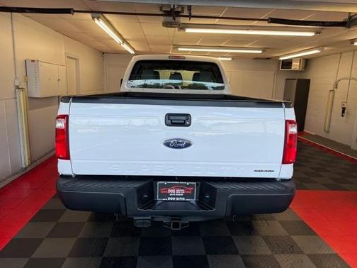 Photo 5 of 21 of 2015 Ford F-250 XL