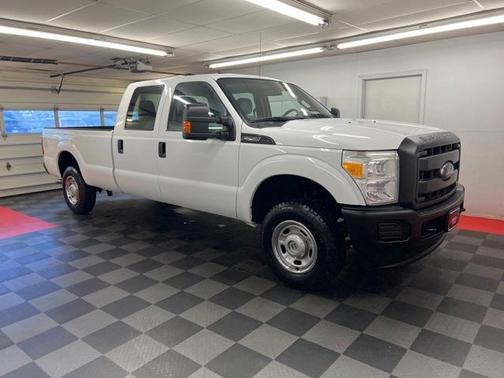 Photo 3 of 21 of 2015 Ford F-250 XL