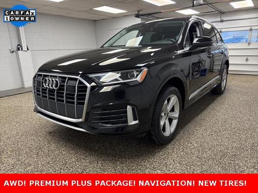 2022 Audi Q7 45 Premium Plus