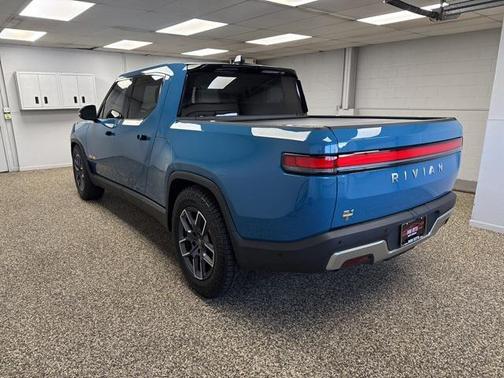 2023 Rivian R1T Adventure Quad Motor Large Pack