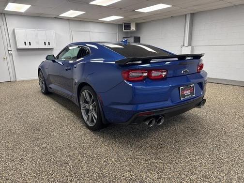 2020 Chevrolet Camaro RWD Coupe LT1