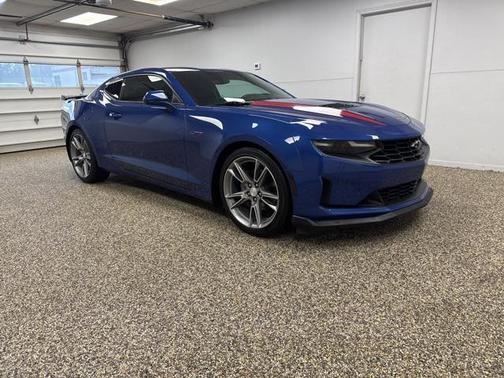2020 Chevrolet Camaro RWD Coupe LT1