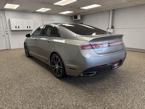 2016 Lincoln MKZ Base