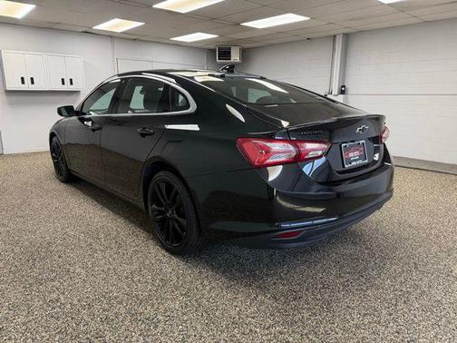 Mosaic Black Metallic 2023 Chevrolet Malibu 1LT