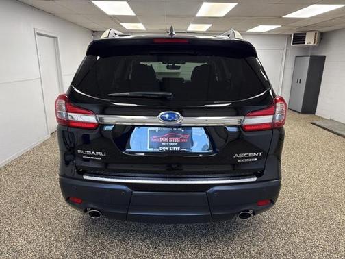 2022 Subaru Ascent Limited 8-Passenger